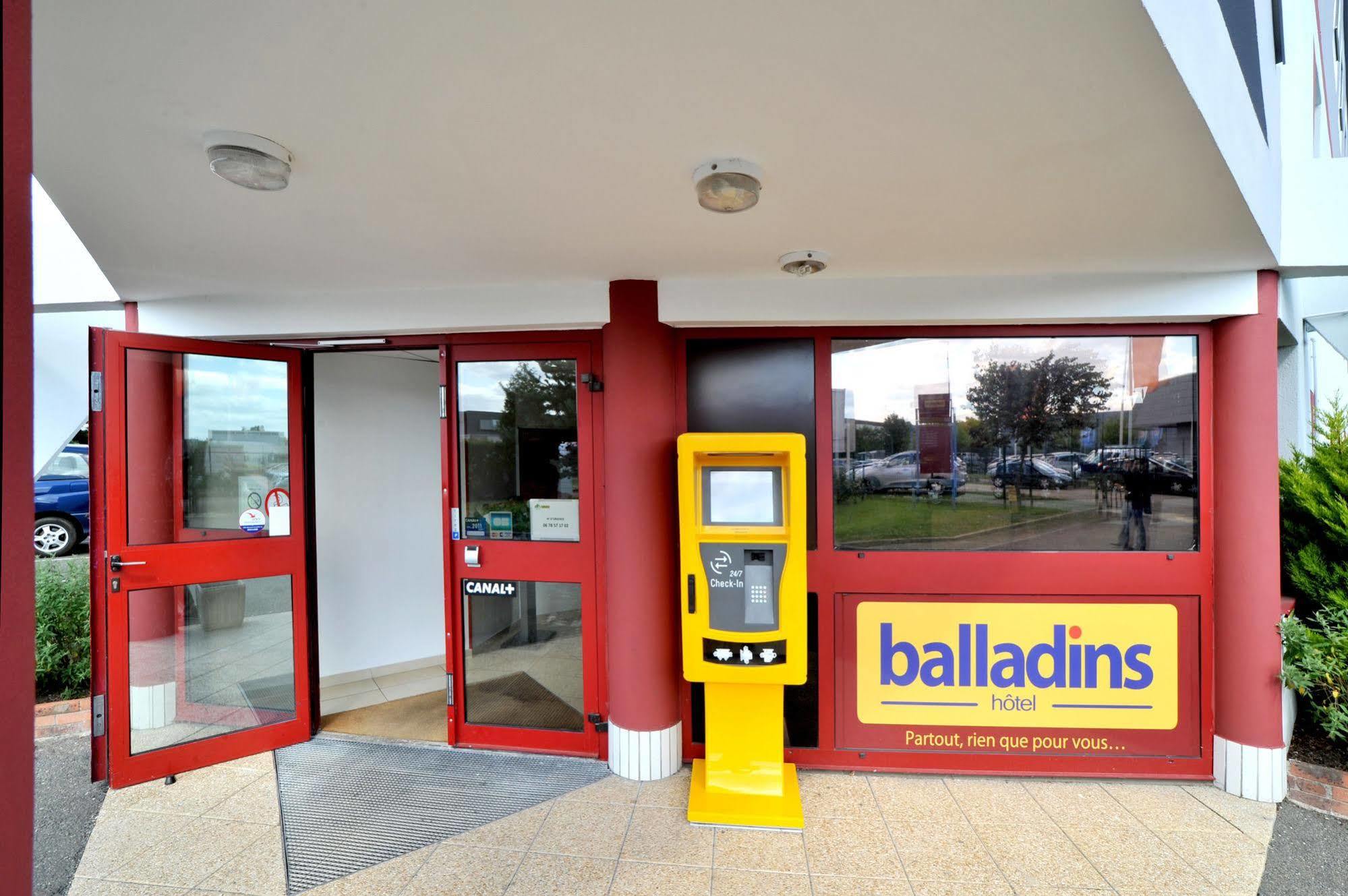Welcomotel Coignières Exterior foto